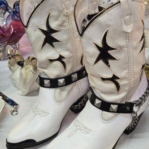 Wrangler White and Black Star Heeled Boots Wrstrrn Style Cowboy Boots Vintage